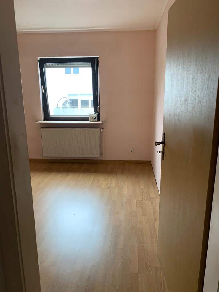 Haushaltsauflösung in Hattersheim, gesamtes Haus inklusive Garten, Keller und Dachboden, beendet am 30.06.23