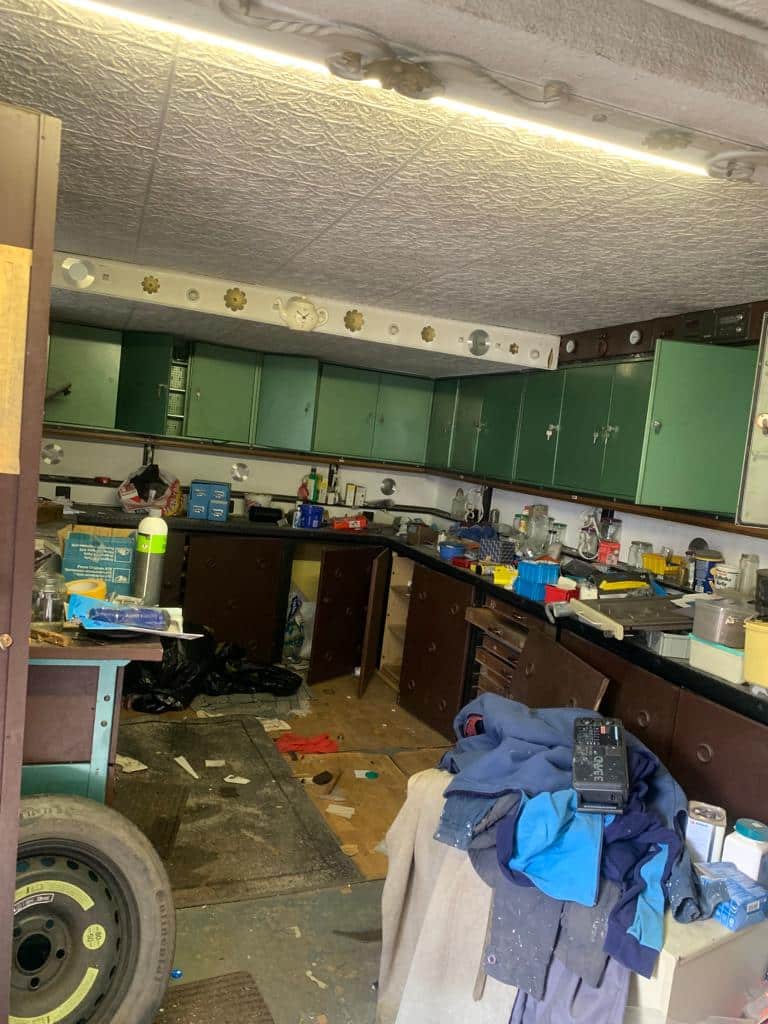 Haushaltsauflösung in Hattersheim, gesamtes Haus inklusive Garten, Keller und Dachboden, beendet am 30.06.23